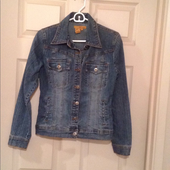 Refuge Denim Jacket - Picture 1 of 3